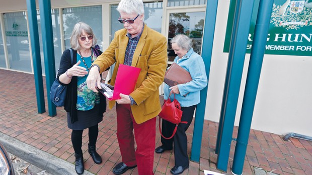 GREG HUNT AMNESTY PETITION 09-05-2014 CMYK BY YANNI 01
