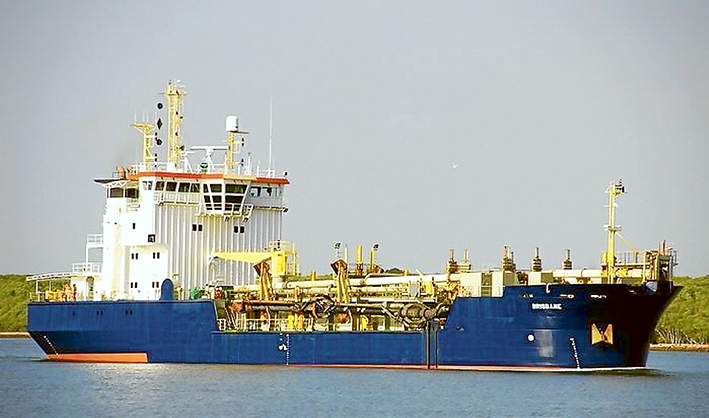 Suction dredge: Trailing suction hopper dredge Brisbane returns to Port Phillip this month for maintenance dredging including in the South Channel between Rosebud and The Heads. It will also reclaim spoil dumped off Mt Martha in 2008-09.