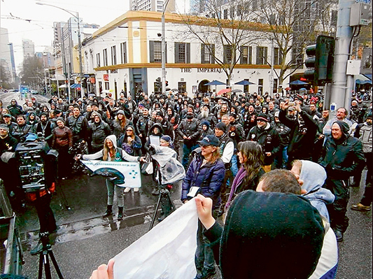 Freedom Ride bikers 01