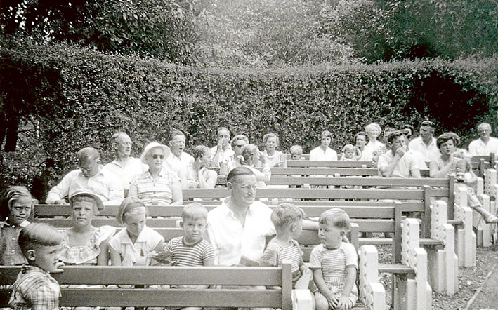 Sunday service: Hymns are sung by families at the Crosby Memorial Chapel, Camp Manyung, Mt Eliza, in the 1950s.