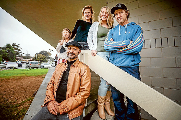 International recognition: Steve Bastoni (front), director and screenwriter of ‘The Gift’, with (l to r) Cecilia Owen (cast member), Meg Pascoe (producer of ‘The Gift’, Gerogia Watson (cast member) and Frank Magree (cast member). Picture: Yanni