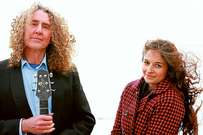 Heading off: Steve Romig will launch his new album at Mornington this week before heading overseas. He’ll be joined on stage by fellow singer songwriter, Felix Thorne. Picture: Supplied