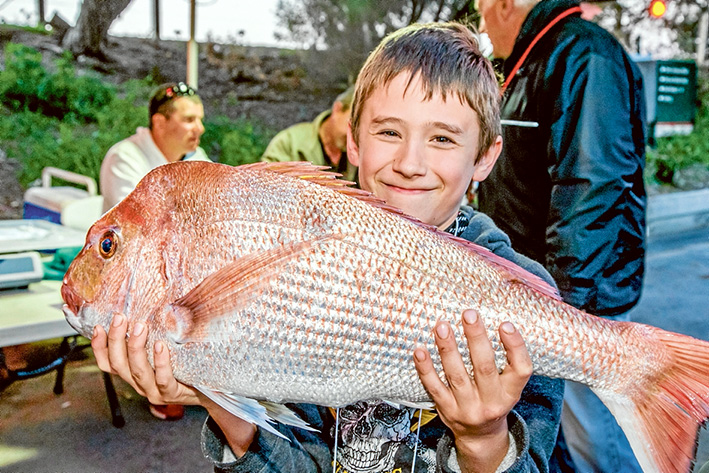 Brodie Knight with his 3.922kg catch. Pictures: Supplied and Gary Sissons